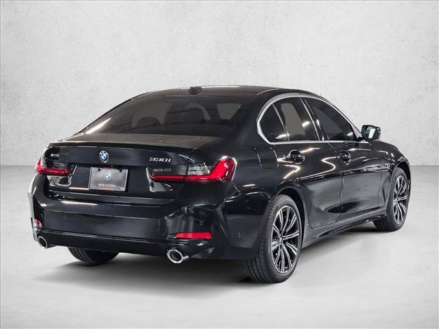 Used 2026 BMW 330i xDrive Sedan w/ Convenience Package AWD/4WD image 5