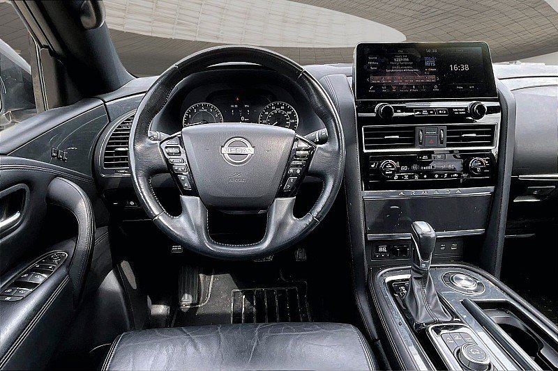 Used 2023 Nissan Armada SL w/ Midnight Edition Package RWD image 4