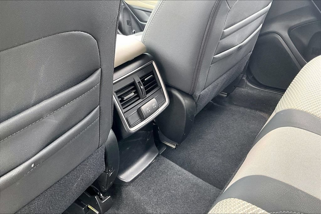 Used 2023 Subaru Forester Premium AWD/4WD image 10