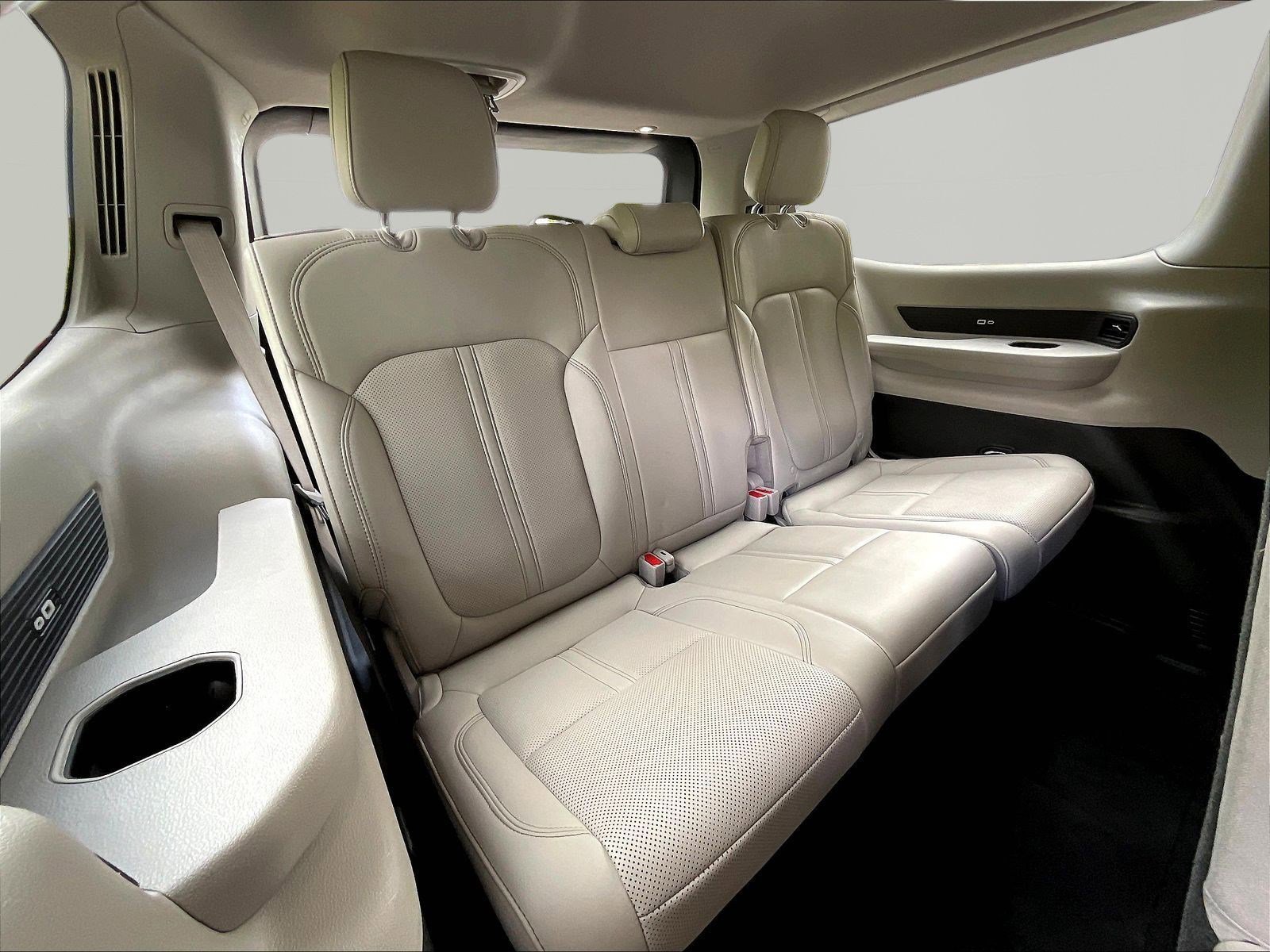 Used 2024 Jeep Wagoneer Series II w/ Flexible Seating Group AWD/4WD image 26