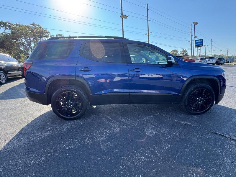 Certified 2023 GMC Acadia SLE w/ Driver Convenience Package image 6