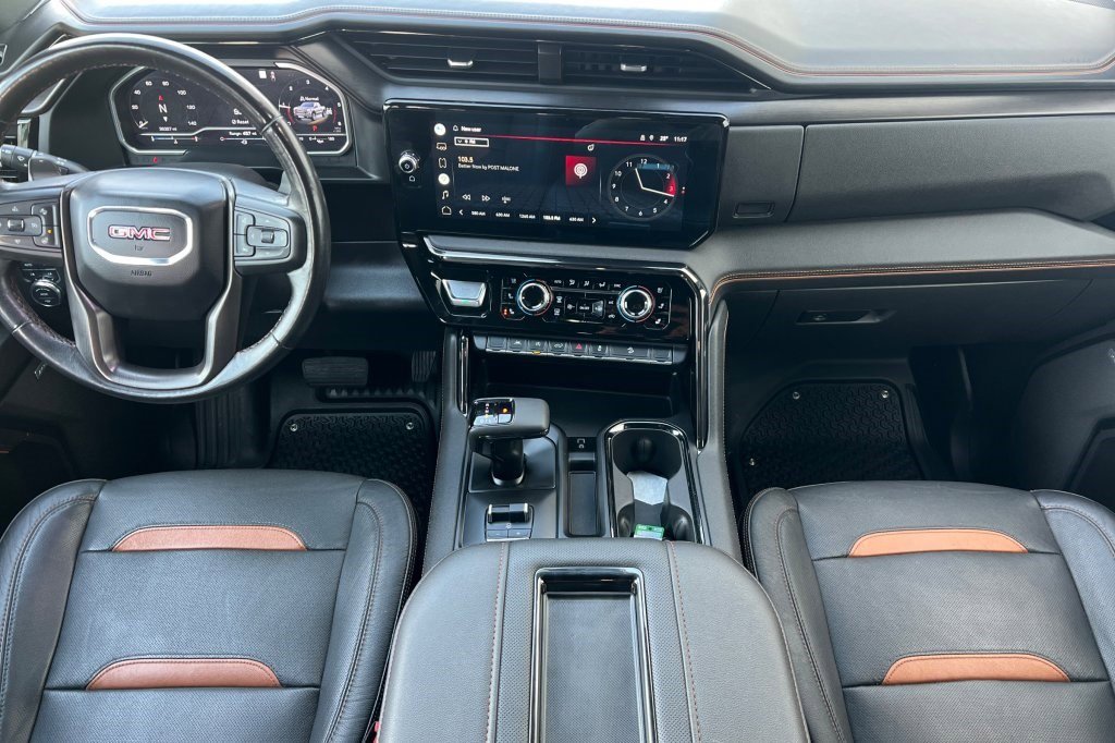 Certified 2022 GMC Sierra 1500 AT4 w/ AT4 Preferred Package image 9
