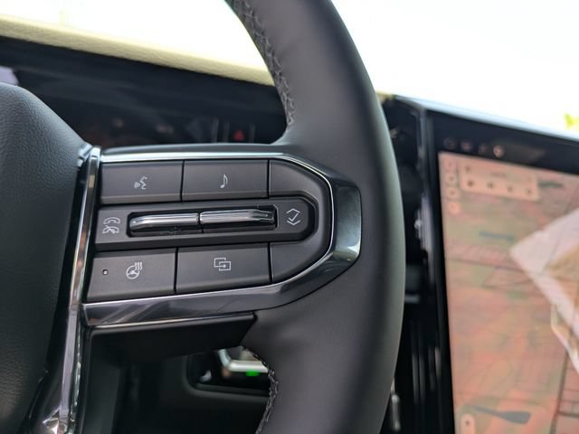 New 2026 GMC Yukon Denali w/ Denali Reserve Package AWD/4WD image 32