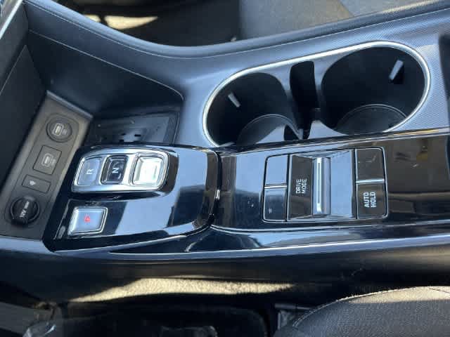 Used 2021 Hyundai Sonata SEL w/ Convenience Package FWD image 28