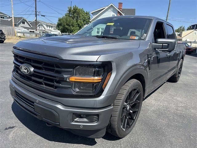 New 2025 Ford F150 XLT w/ Equipment Group 302A MID image 10