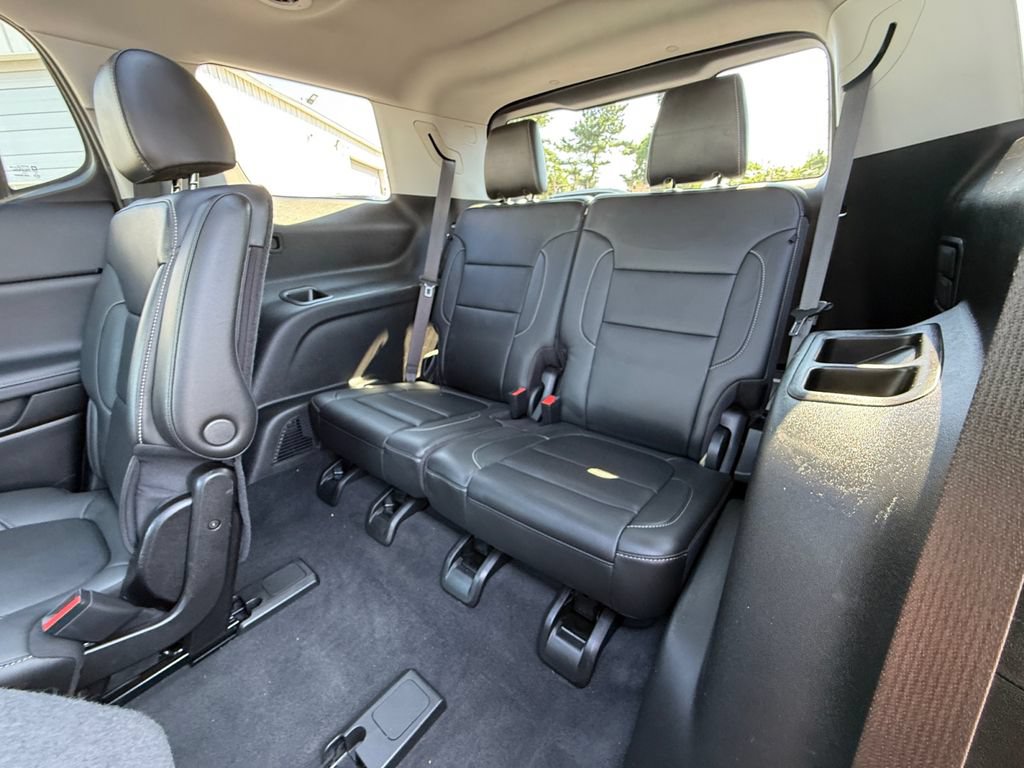 Used 2023 GMC Acadia SLT w/ Preferred Package AWD/4WD image 26