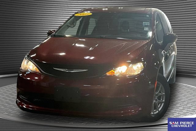 Used 2023 Chrysler Voyager LX