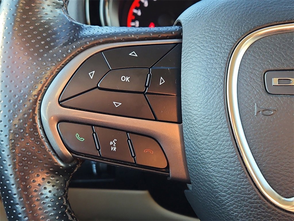 Used 2021 Dodge Durango SXT image 25