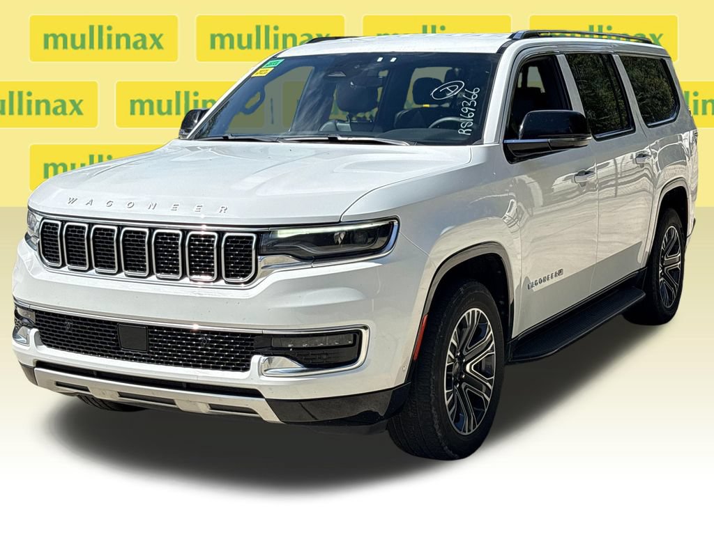 Used 2024 Jeep Wagoneer L Series II w/ Flexible Seating Group RWD image 12