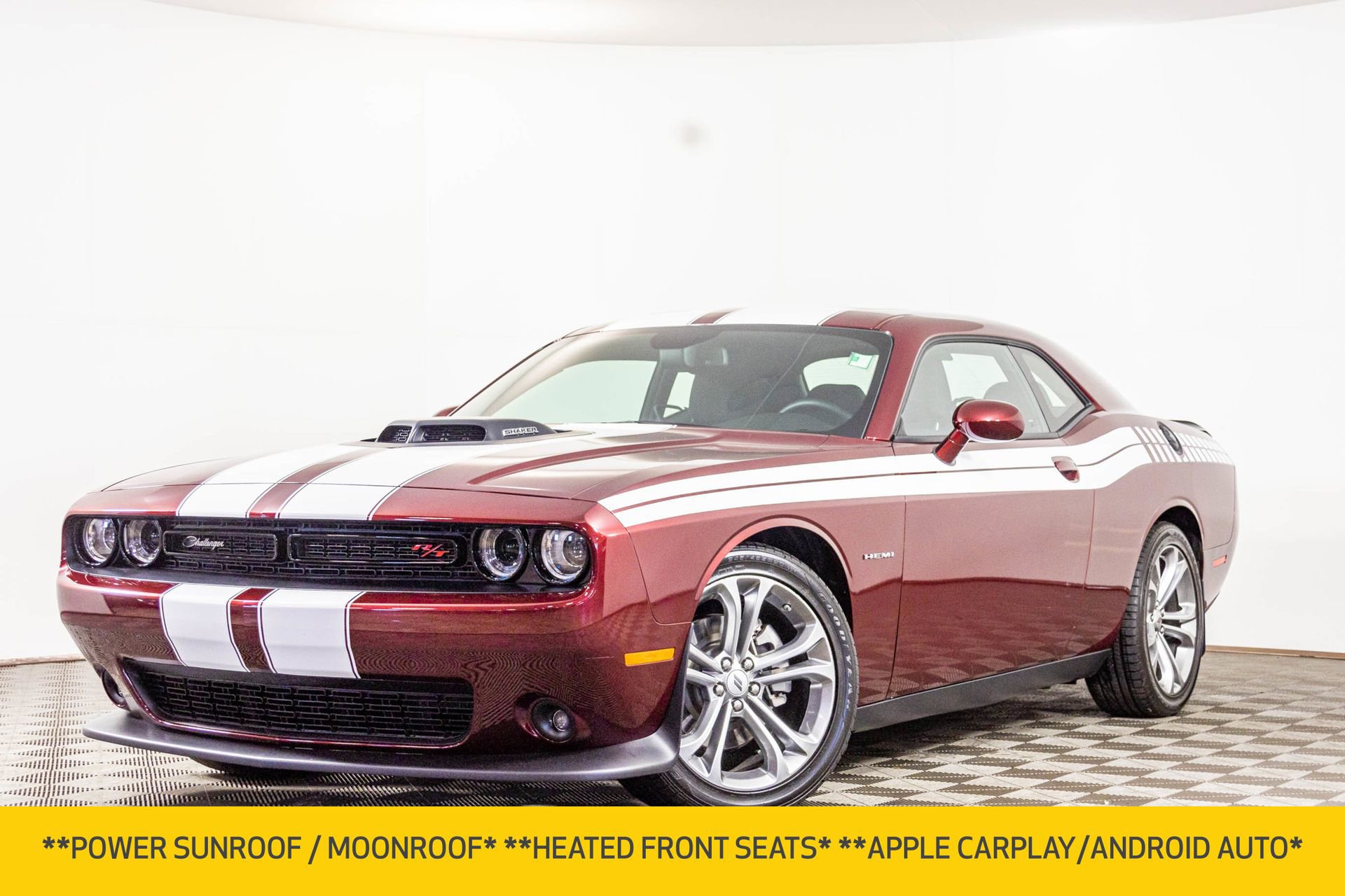 Used 2022 Dodge Challenger R/T w/ Shaker Package image 2