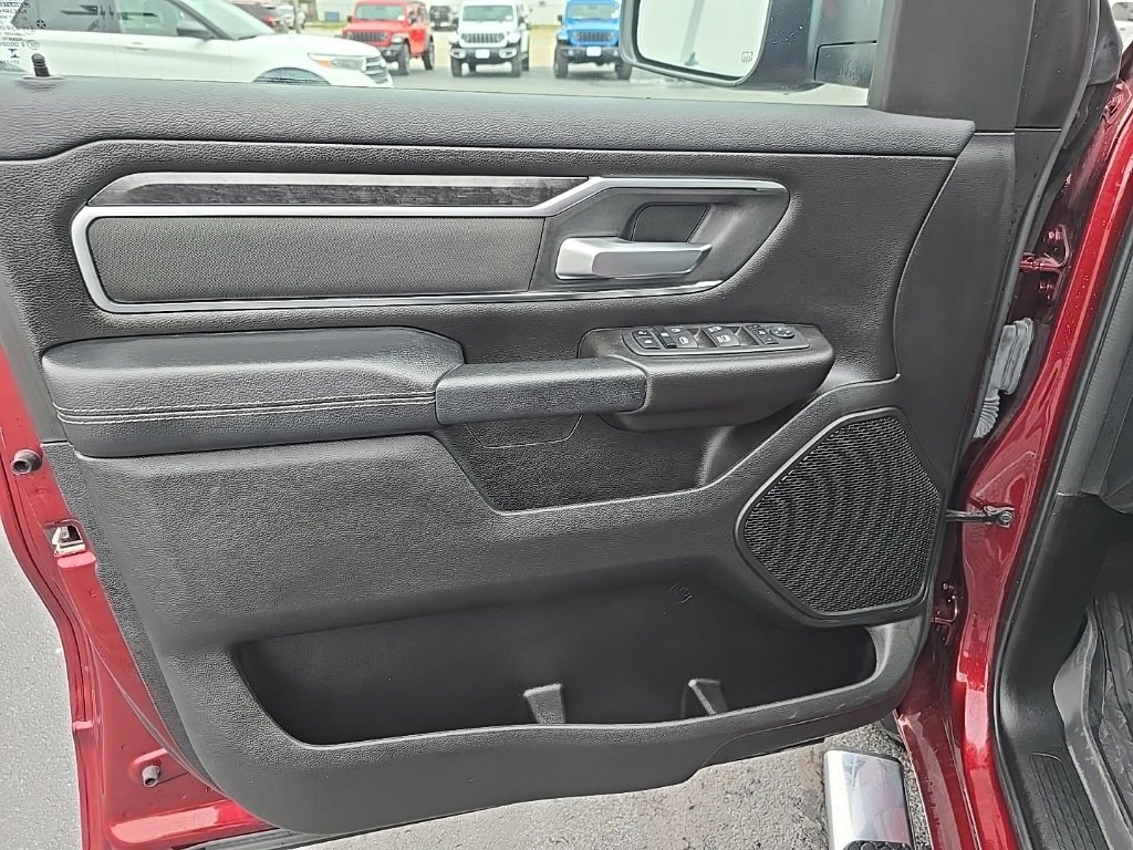 Used 2024 RAM 1500 Lone Star image 7