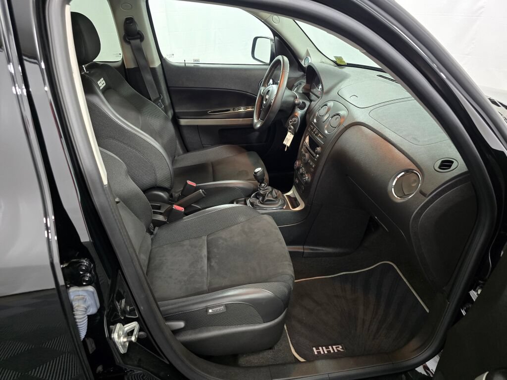 Used 2009 Chevrolet HHR SS w/ Performance Package FWD image 36