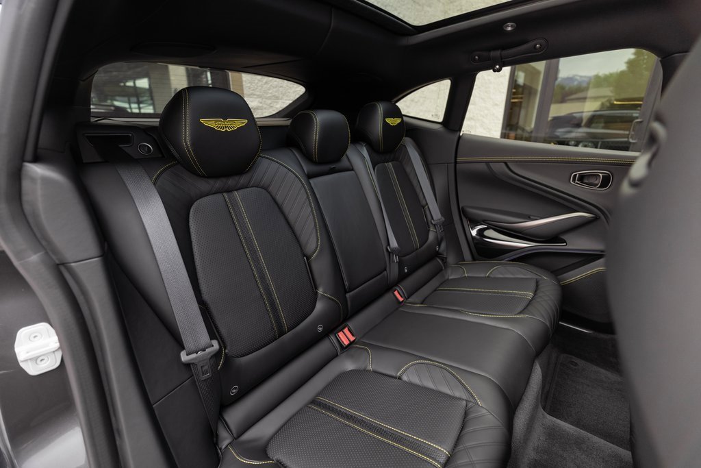 New 2026 Aston Martin DBX 707 image 37