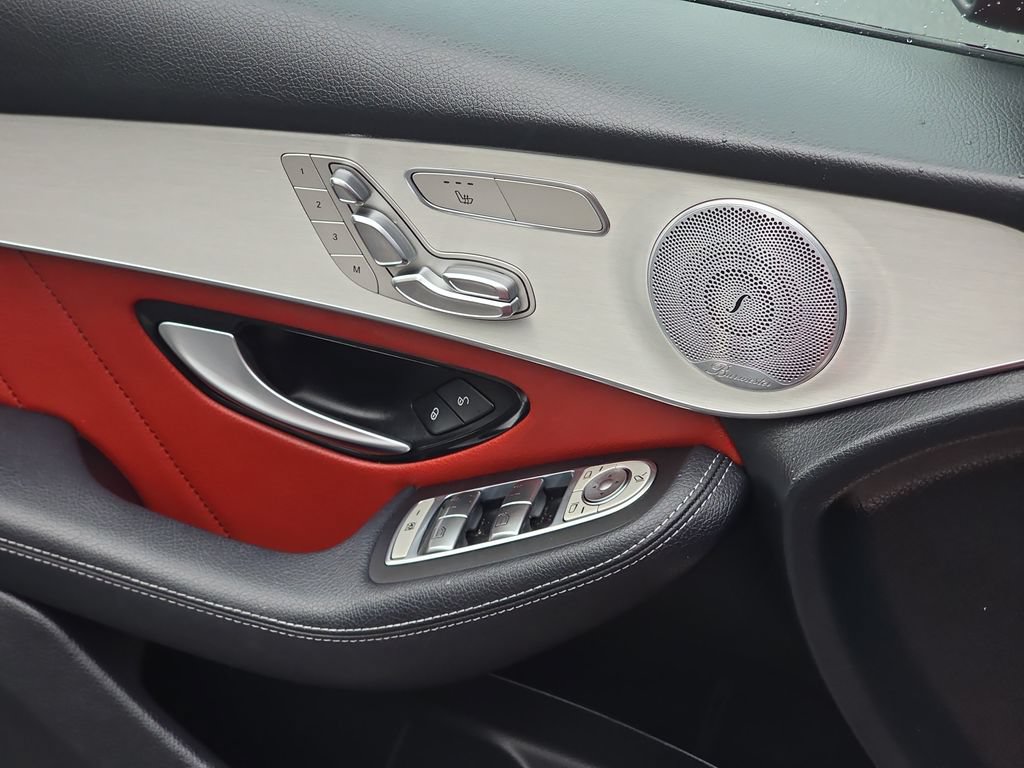 Used 2019 Mercedes-Benz GLC 300 4MATIC Coupe image 31
