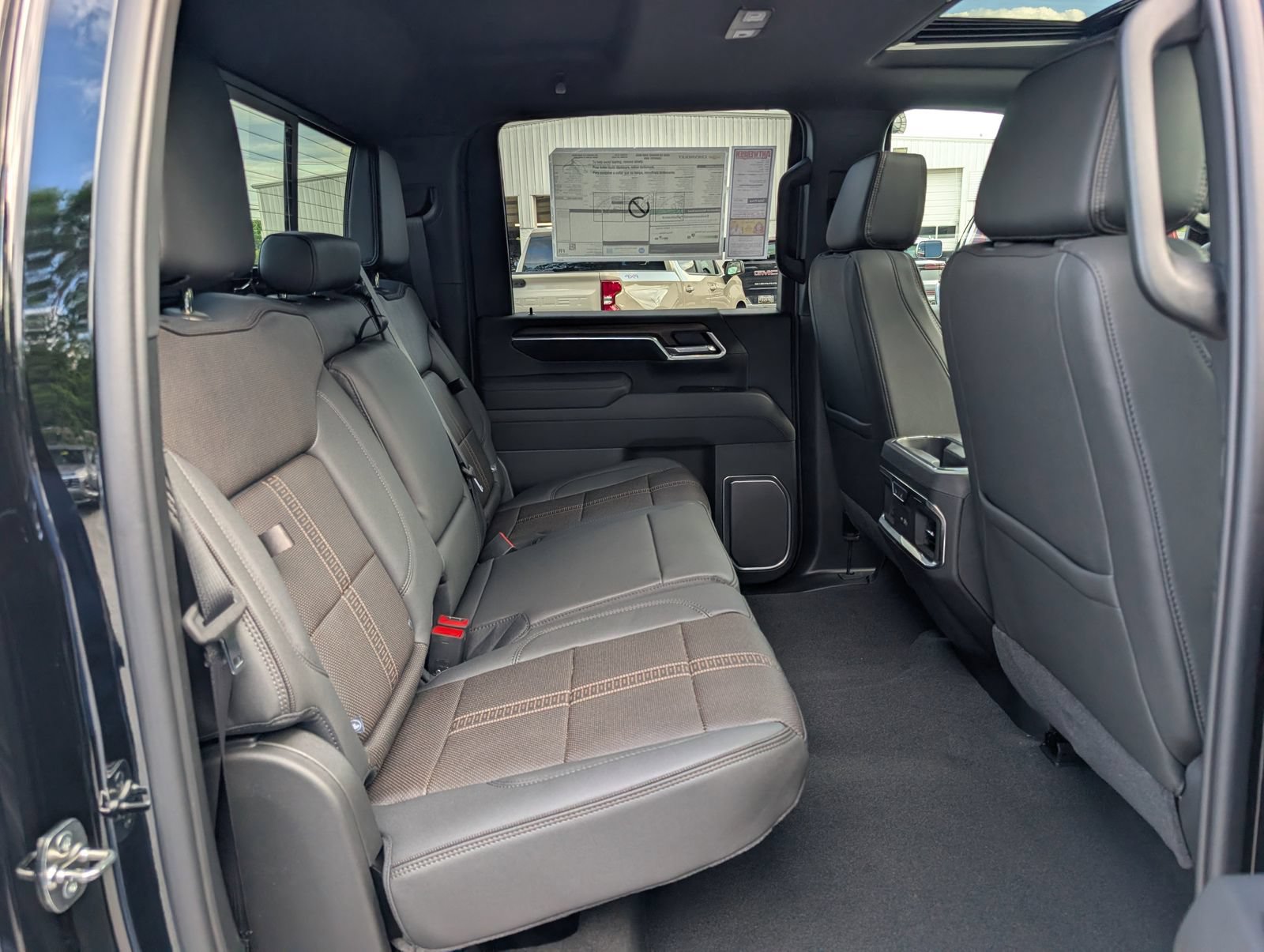 New 2026 Chevrolet Silverado 2500 High Country w/ High Country Premium Package AWD/4WD image 11