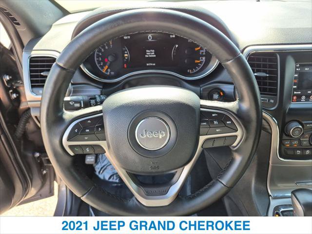 Used 2021 Jeep Grand Cherokee Laredo AWD/4WD image 15