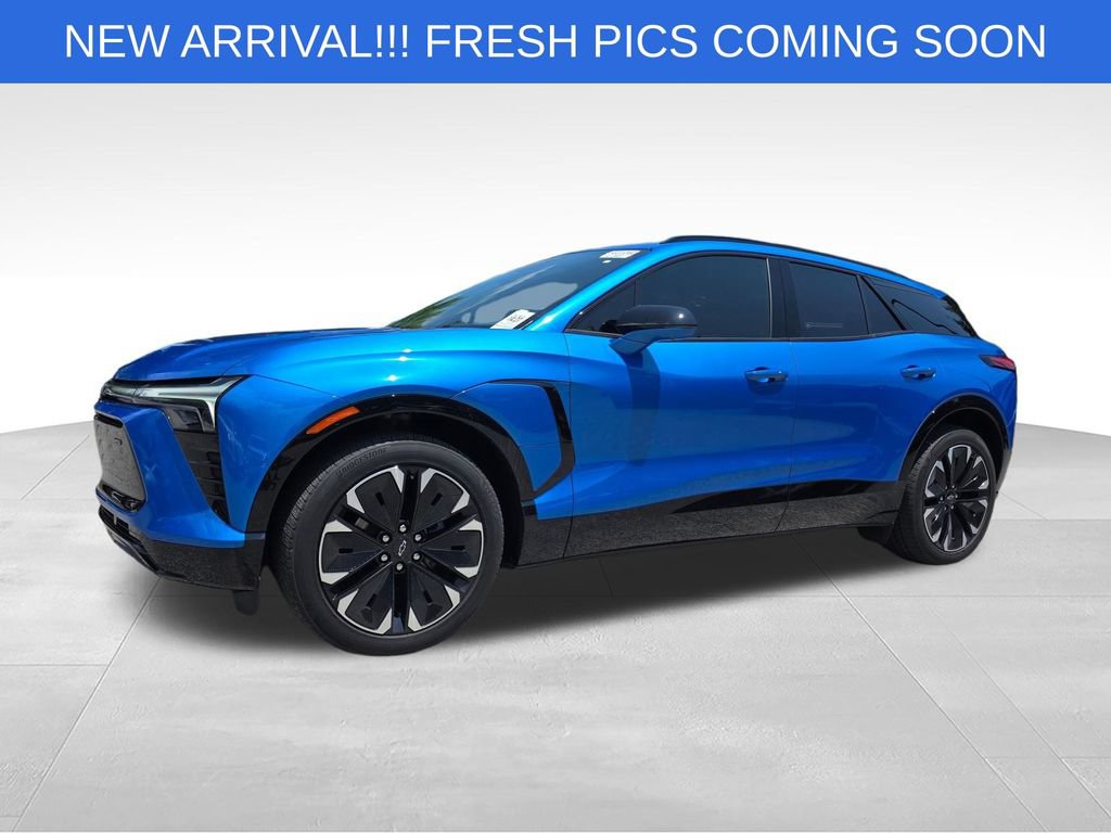 Used 2024 Chevrolet Blazer EV RS AWD/4WD image 2