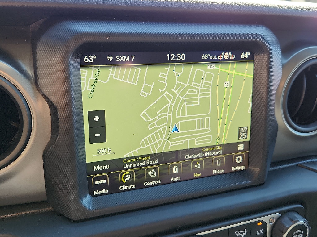 Used 2023 Jeep Wrangler Unlimited w/ Cold Weather Group AWD/4WD image 16
