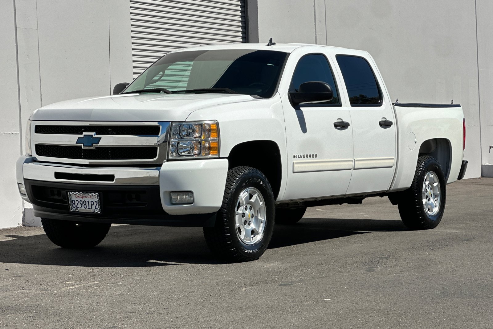 Used 2011 Chevrolet Silverado 1500 LT w/ All-Star Edition RWD image 8