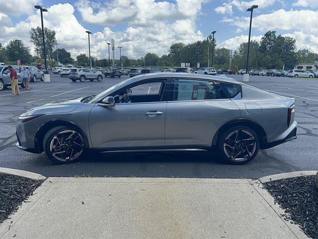 Used 2025 Kia K4 GT-Line w/ GT-Line Premium Package FWD image 4