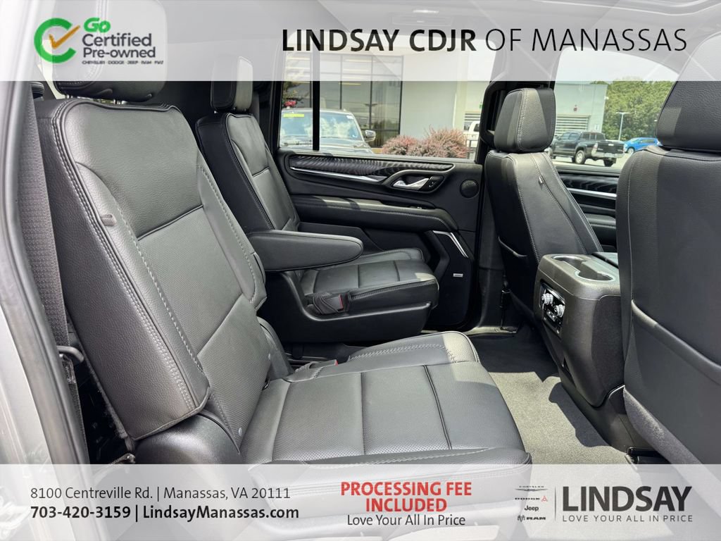 Used 2024 GMC Yukon XL Denali AWD/4WD image 16