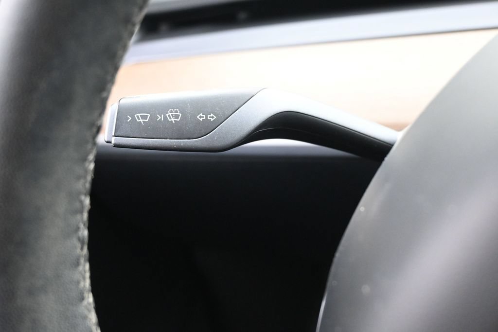 Used 2023 Tesla Model 3 Standard Range RWD image 19
