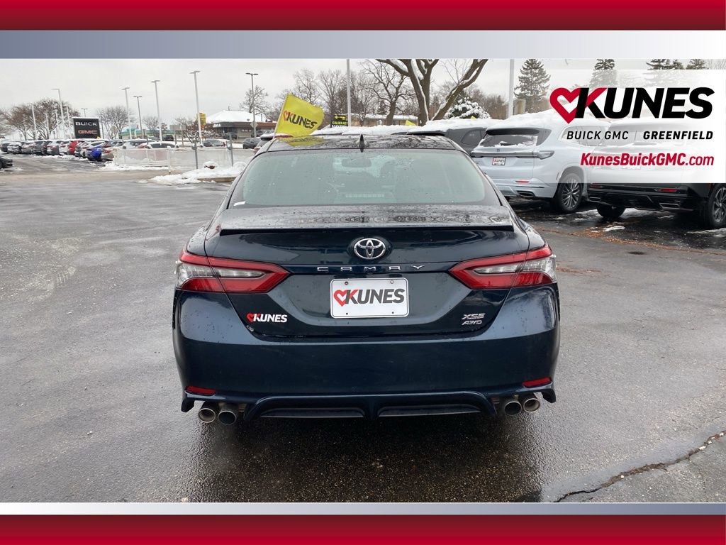 Used 2021 Toyota Camry XSE image 6