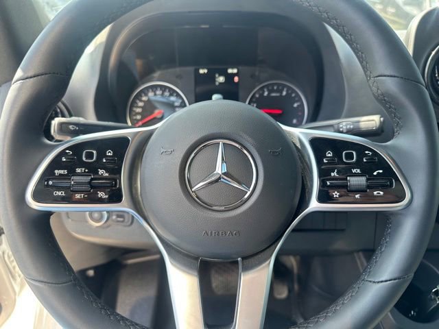 Used 2022 Mercedes-Benz Sprinter 3500 image 7