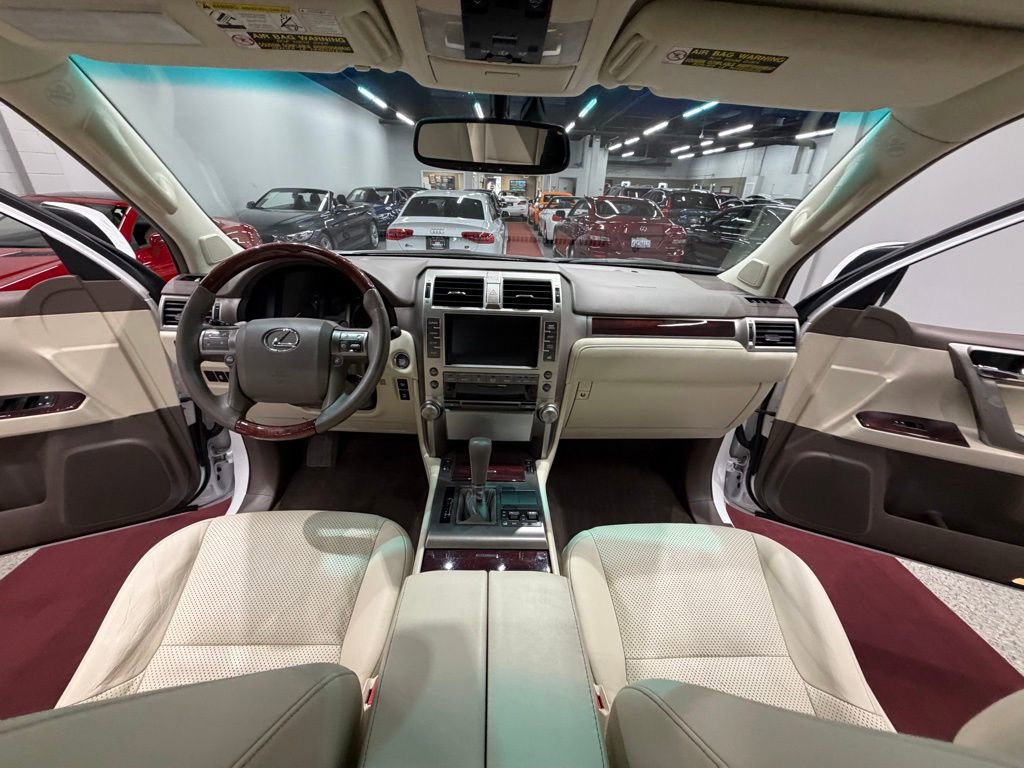 Used 2012 Lexus GX 460 w/ Comfort Plus Pkg image 49