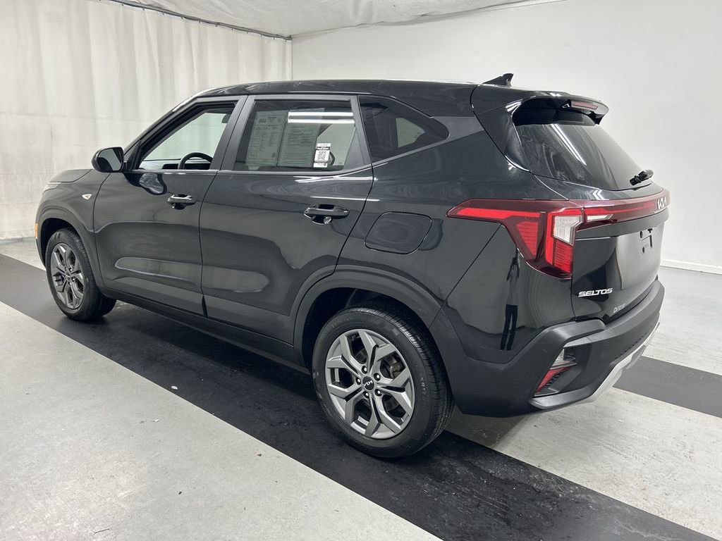Certified 2024 Kia Seltos LX AWD/4WD image 7