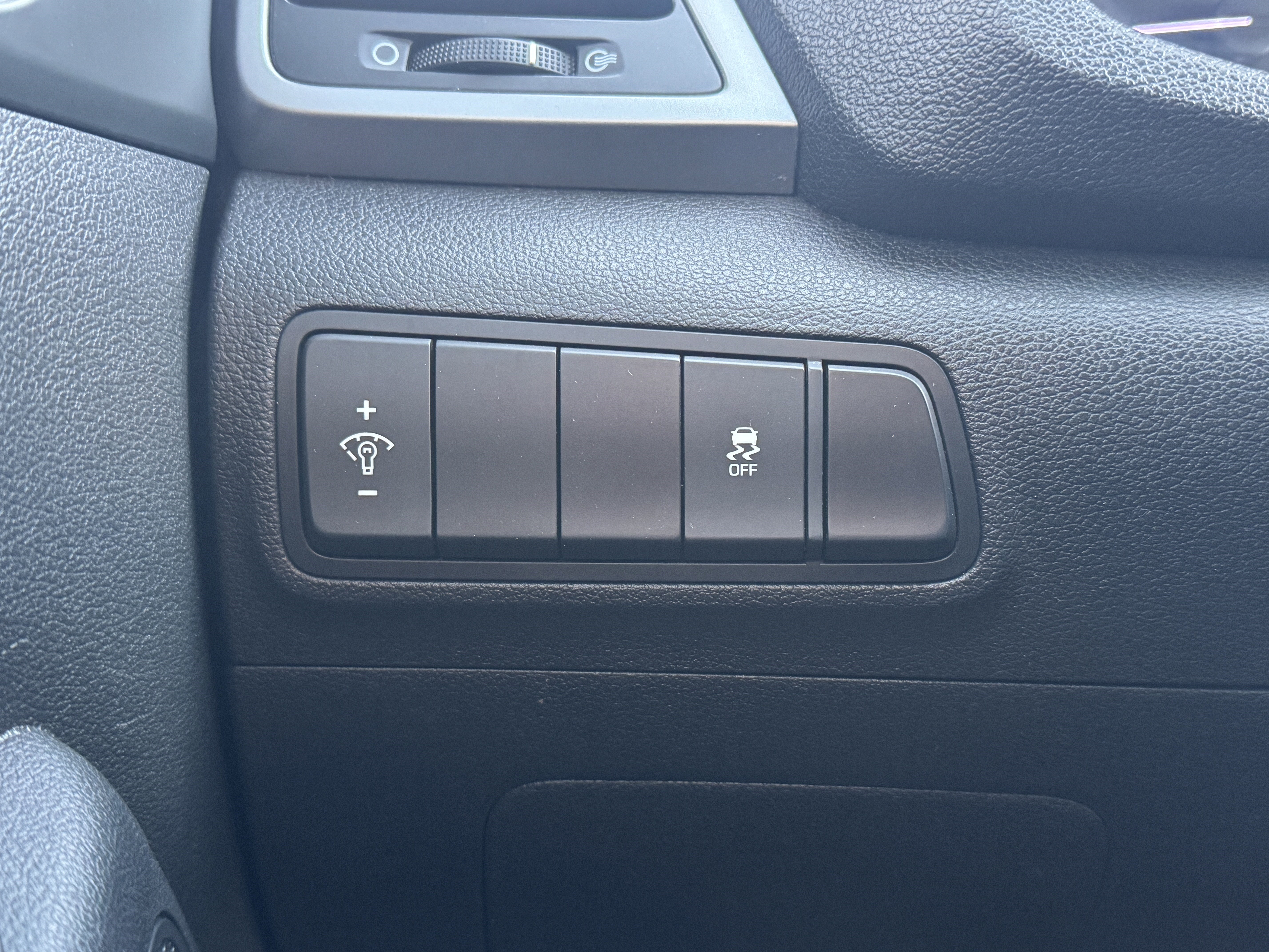 Used 2017 Hyundai Tucson SE image 33