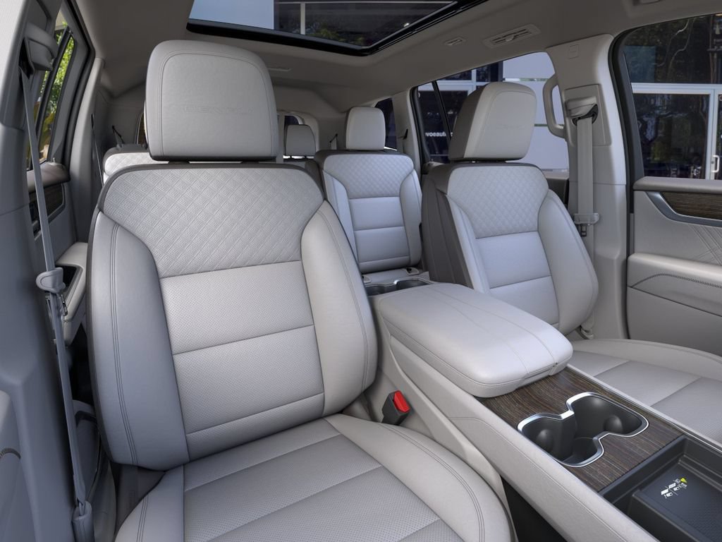New 2027 GMC Acadia Denali w/ Denali Reserve Package FWD image 16