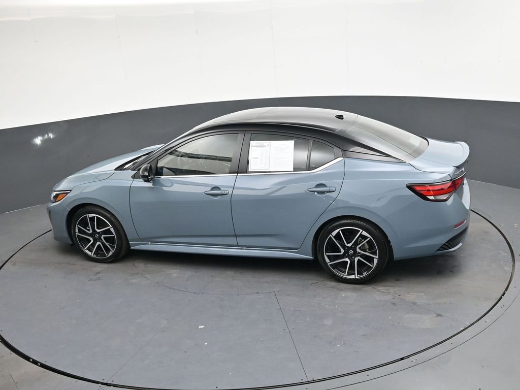 Certified 2025 Nissan Sentra SR w/ SR Premium Package image 34