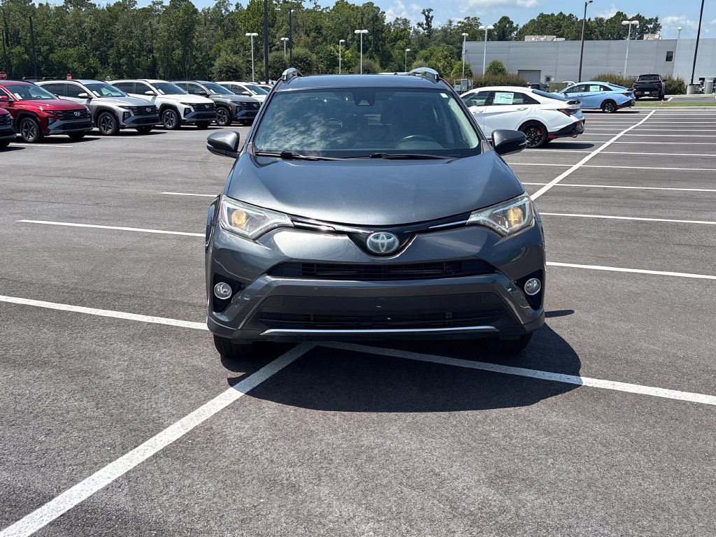 Used 2016 Toyota RAV4 XLE w/ Convenience Package AWD/4WD image 2