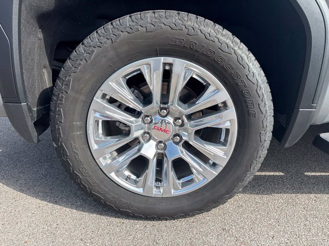 Used 2025 GMC Sierra 1500 Denali w/ Technology Package AWD/4WD image 24