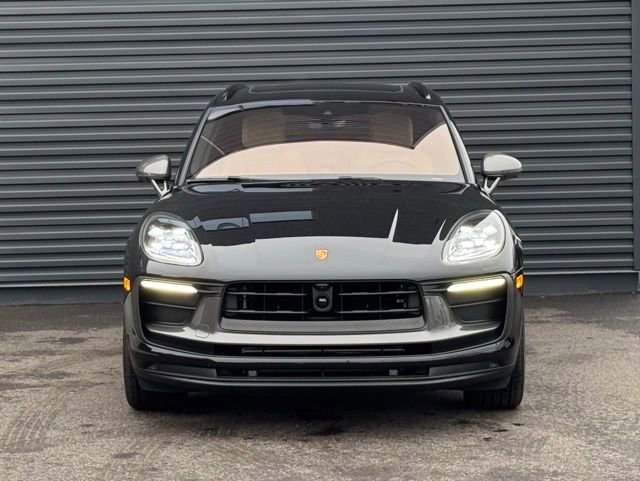 New 2026 Porsche Macan Turbo AWD/4WD image 10