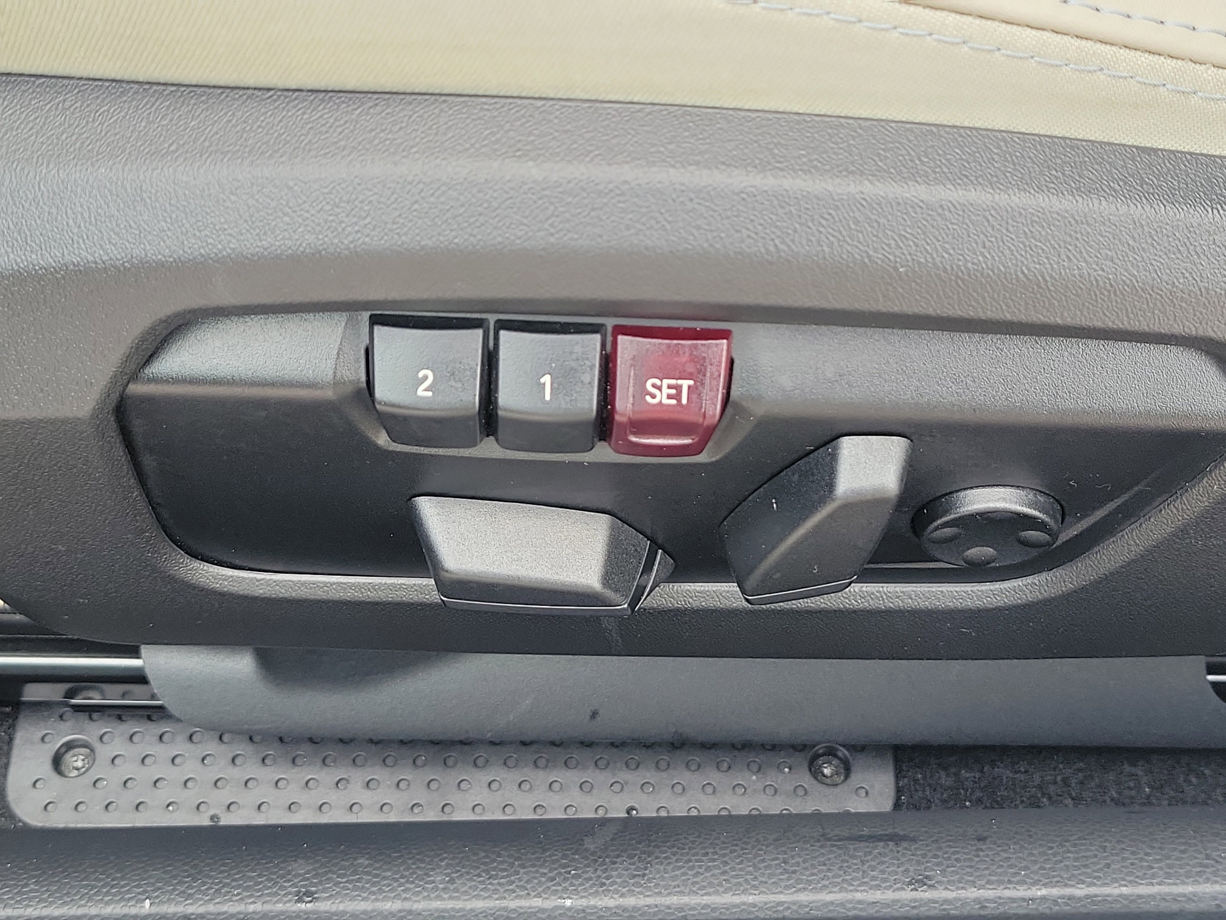 Used 2025 MINI Cooper S image 16