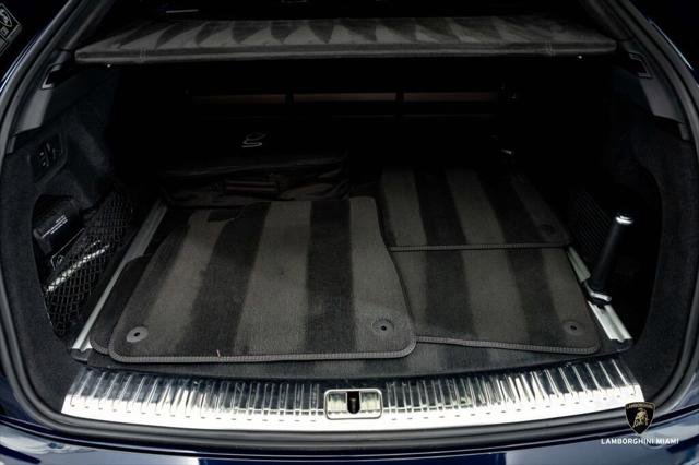 Used 2025 Lamborghini Urus SE image 14