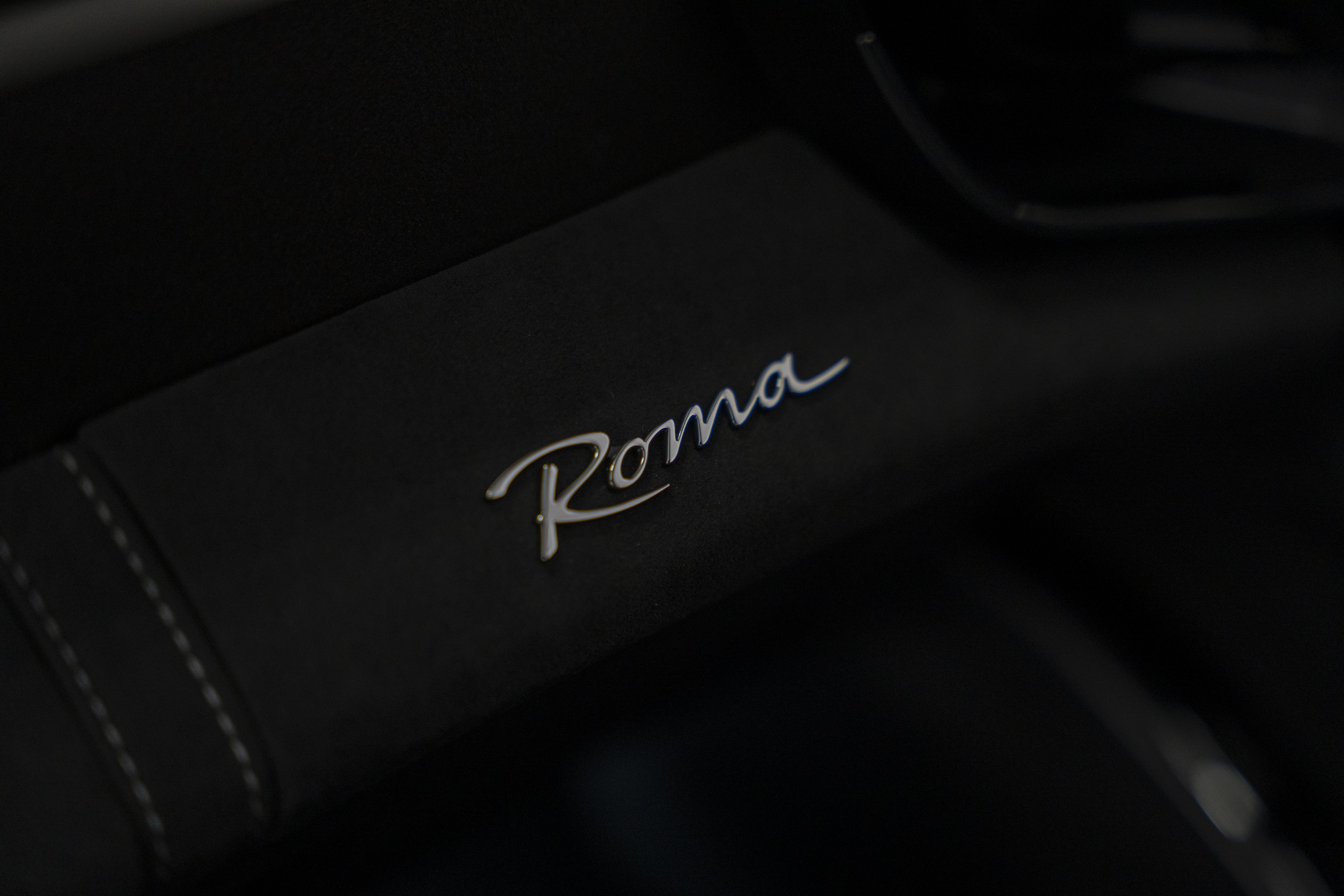 Used 2021 Ferrari Roma RWD image 34