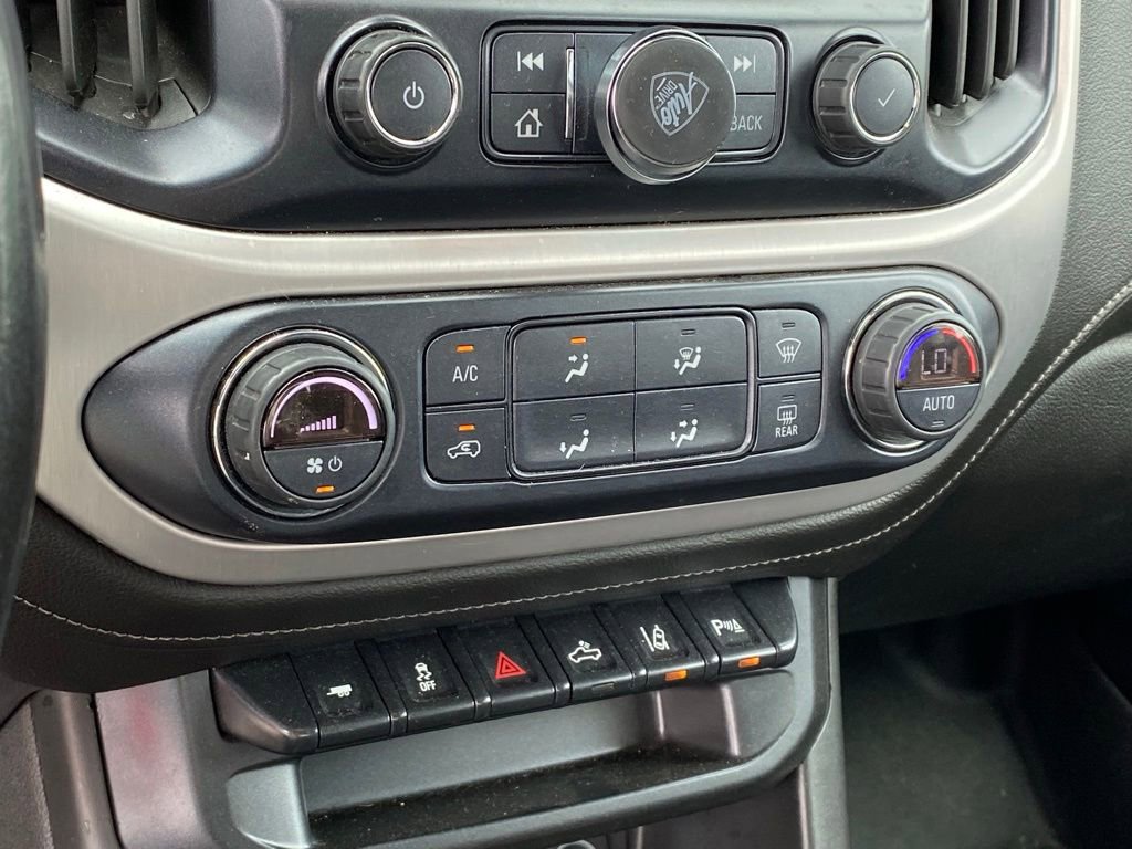 Used 2020 GMC Canyon SLE w/ Driver Alert Package AWD/4WD image 14