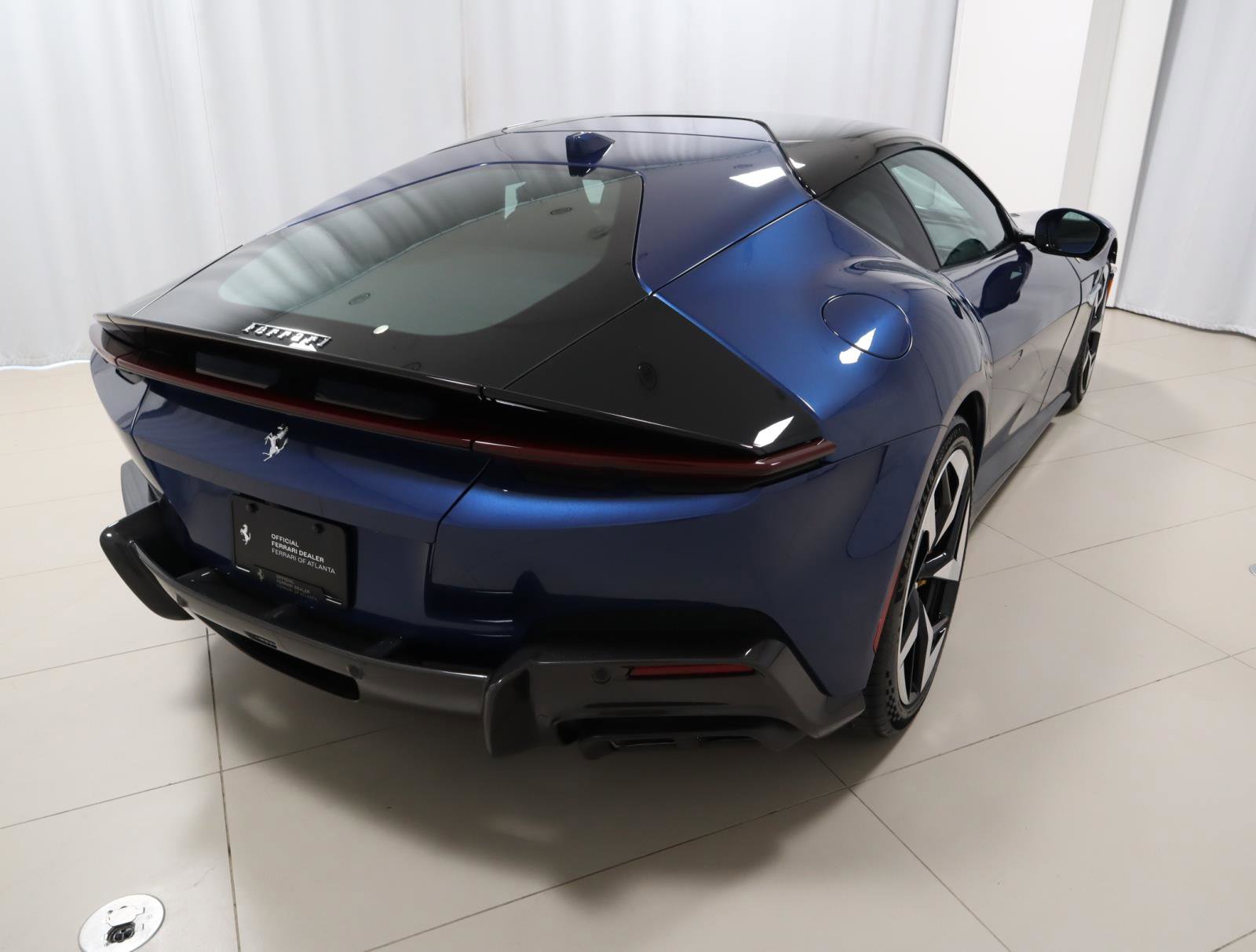 Used 2025 Ferrari 12Cilindri image 10