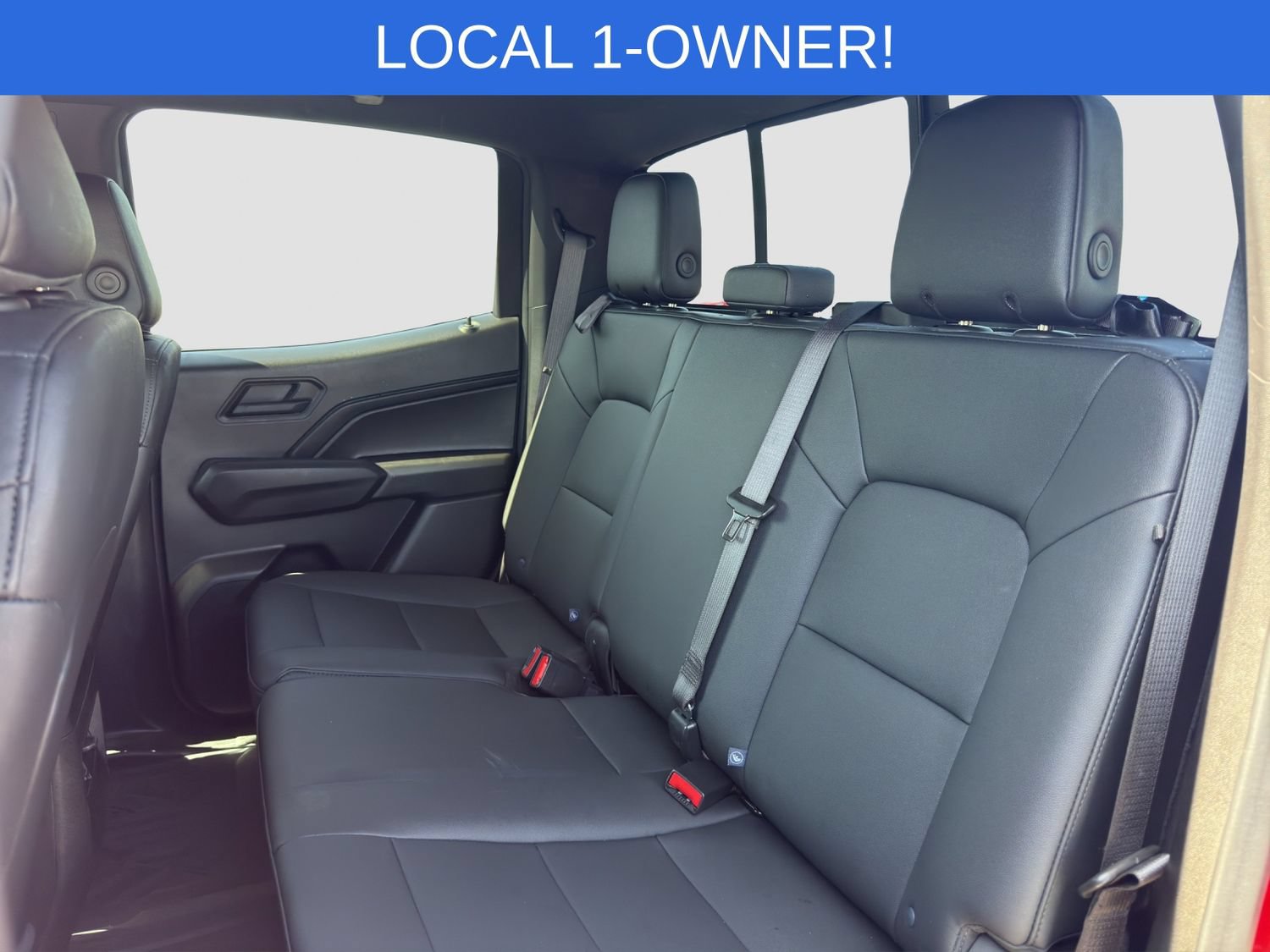 Used 2024 Chevrolet Colorado Trail Boss w/ Advanced Trailering Package AWD/4WD image 13