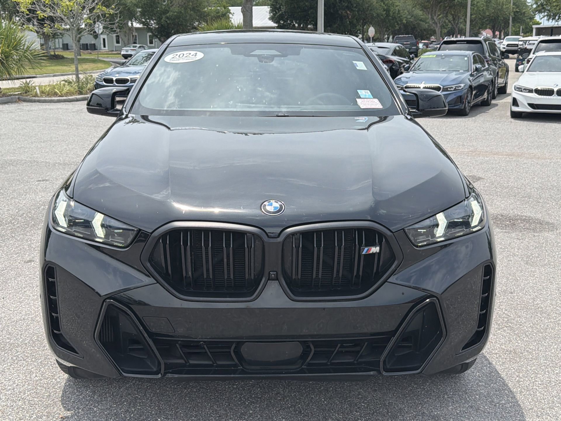 Certified 2024 BMW X6 M60i w/ Dynamic Handling Package AWD/4WD image 2