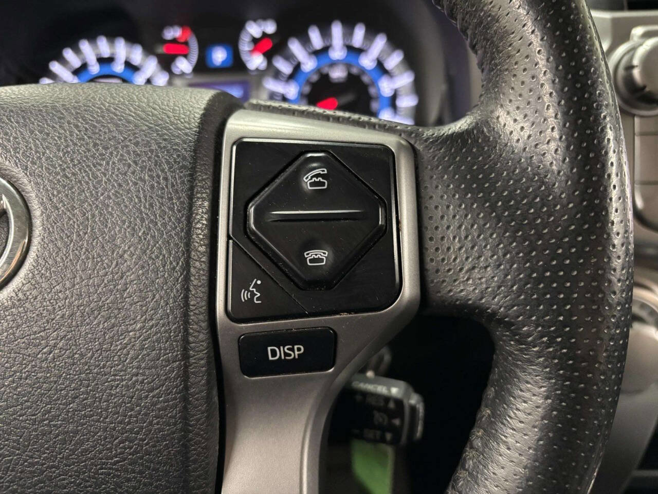 Used 2014 Toyota 4Runner SR5 image 36