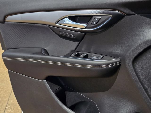 Used 2025 Buick Envision Sport Touring AWD/4WD image 26
