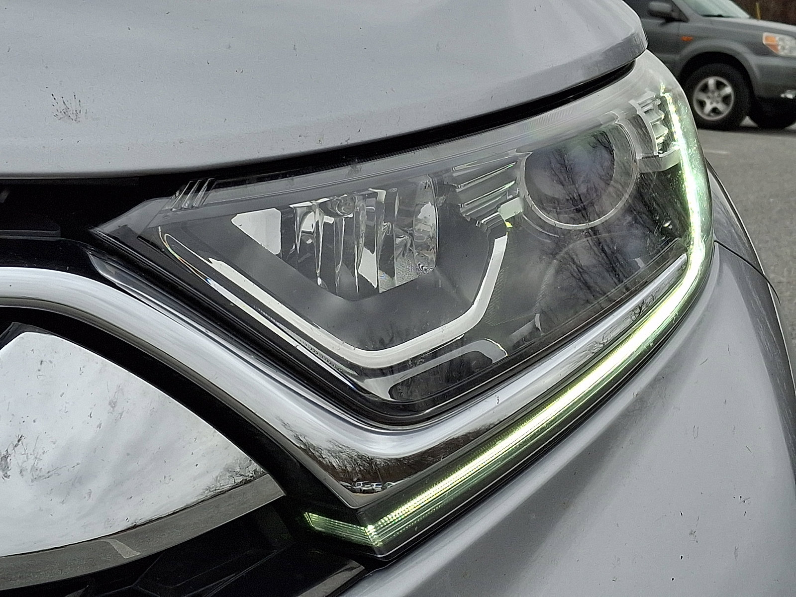 Used 2018 Honda CR-V EX image 9