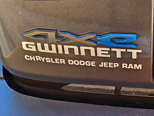 Used 2023 Jeep Wrangler Unlimited w/ Cold Weather Group AWD/4WD image 11