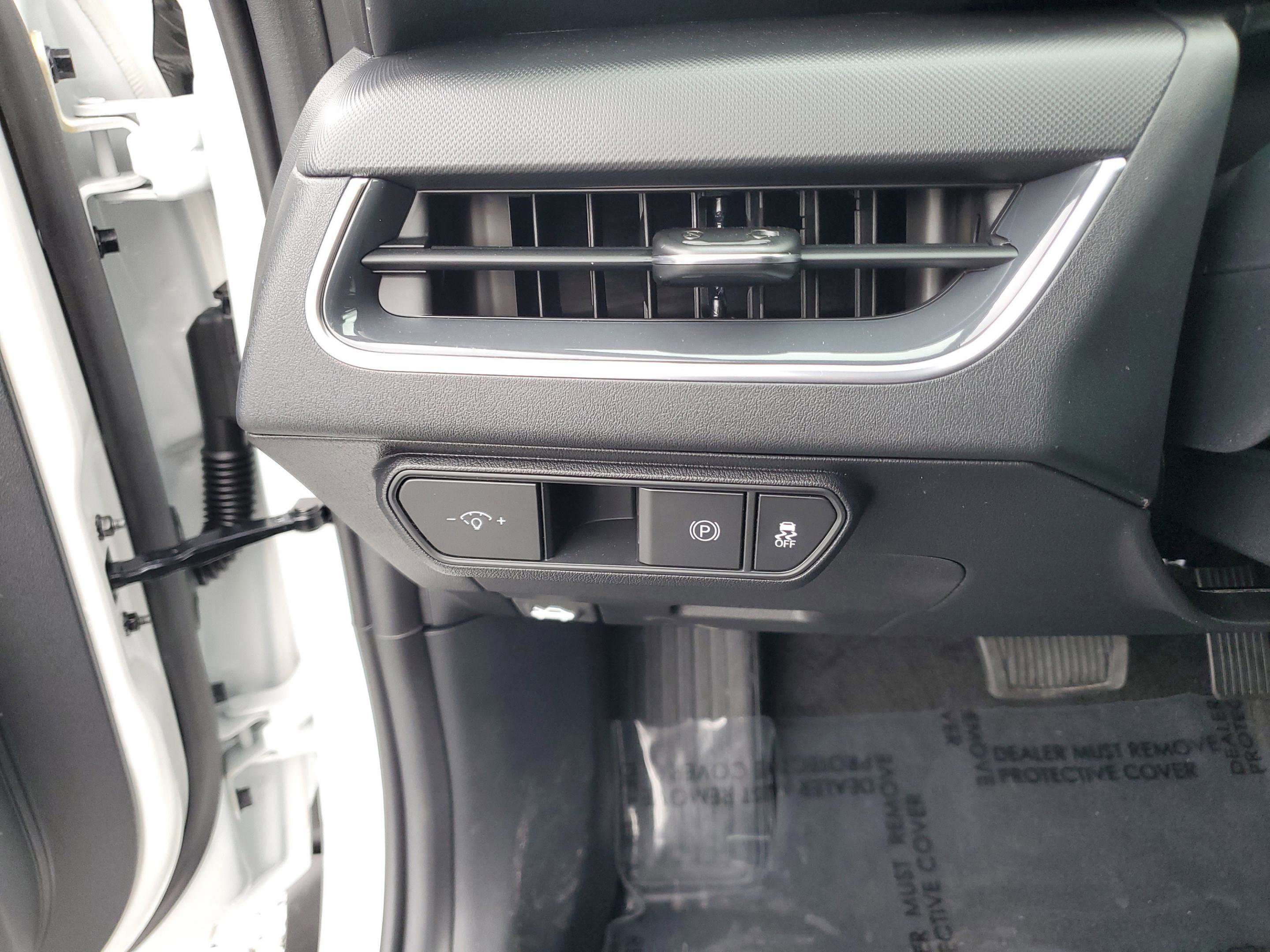 New 2025 Kia K4 EX image 25