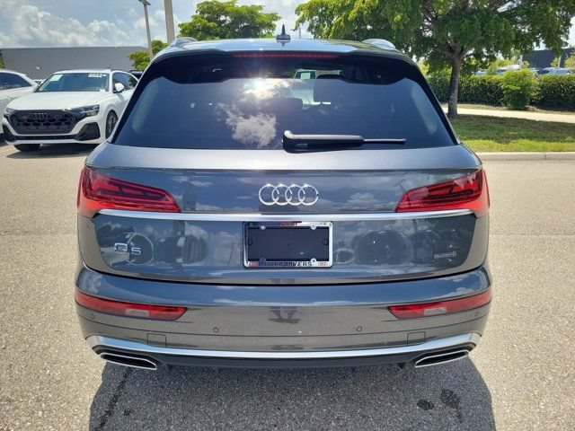 Certified 2023 Audi Q5 2.0T Premium w/ Convenience Package AWD/4WD image 6