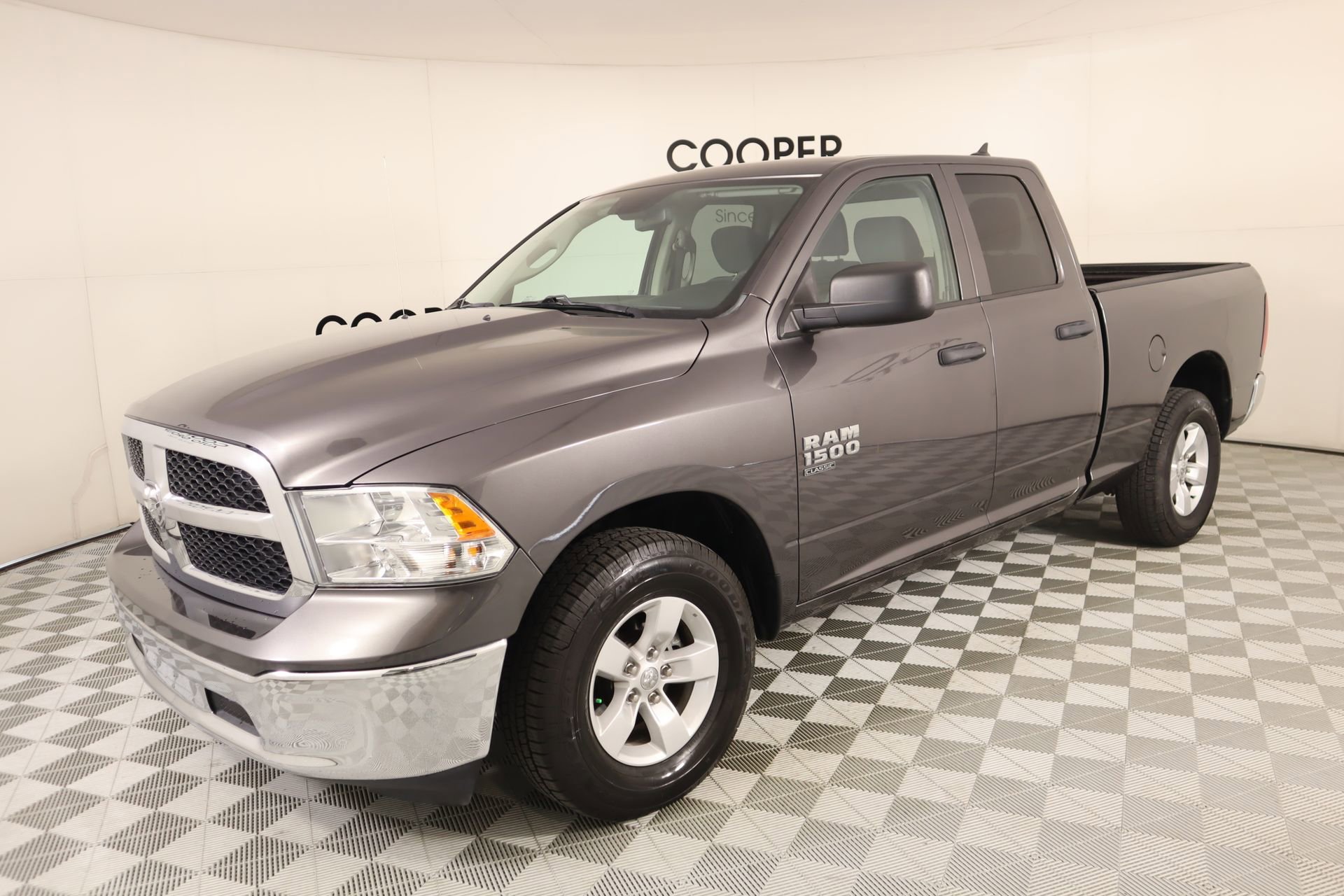 Used 2021 RAM 1500 Tradesman w/ Chrome Plus Package image 9